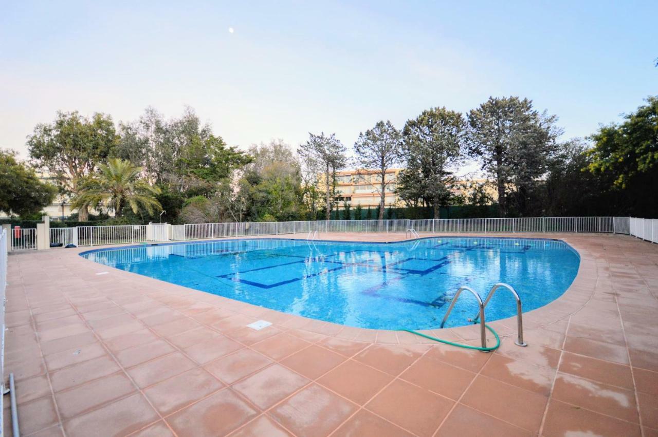 Apartament Saint Tropez Sea View Penthouse Zewnętrze zdjęcie